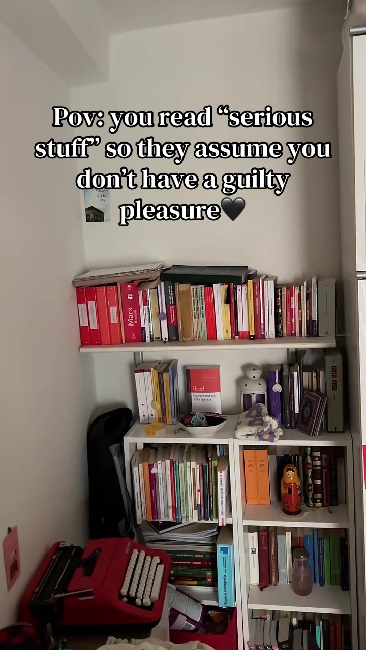 @Daya🖤🥀📚✨