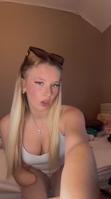 @Kayleigh🧡🍒🪩
