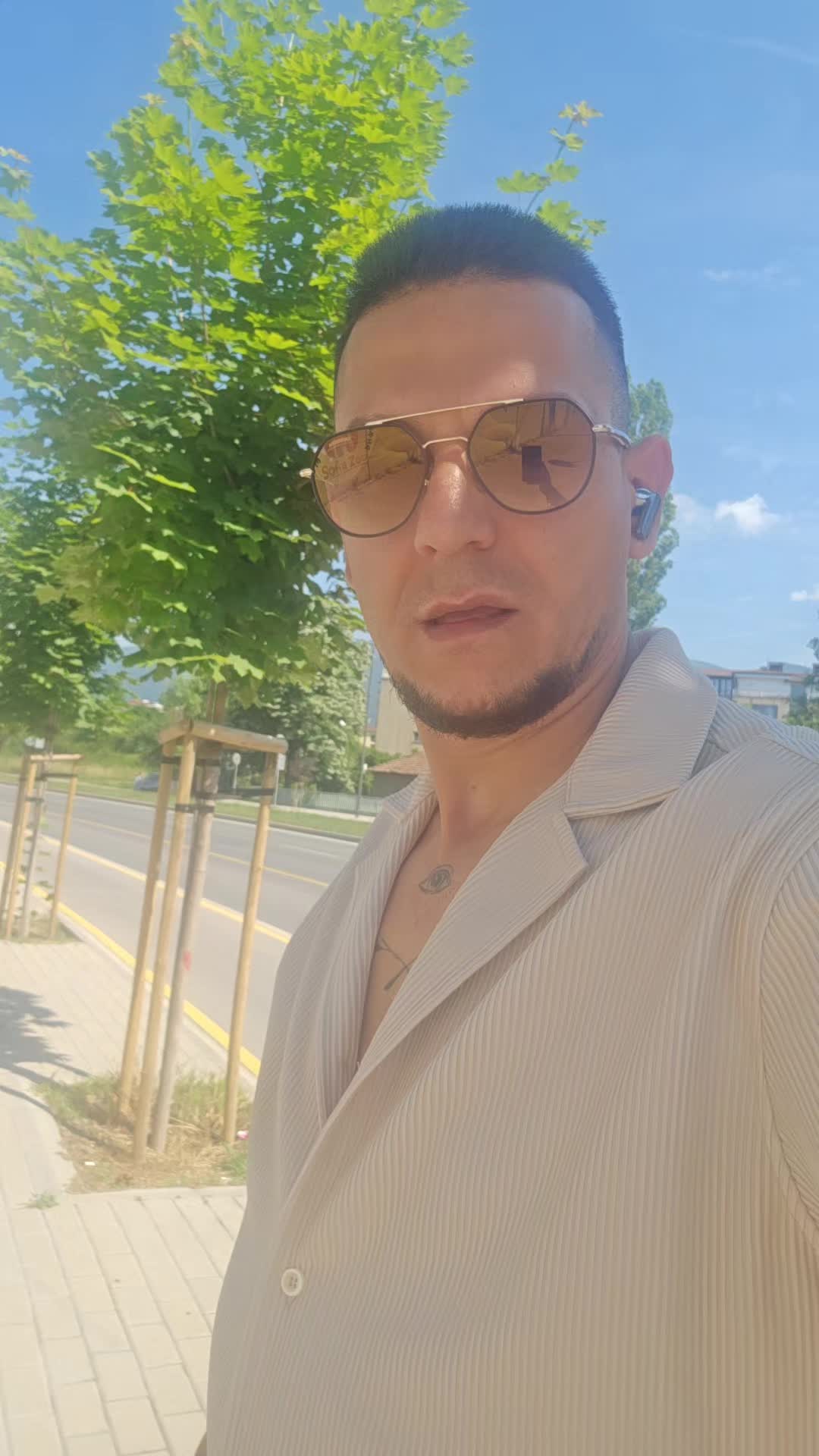 @Valari Mitkov
