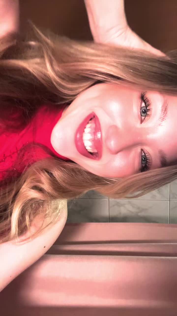 @BloominDonna