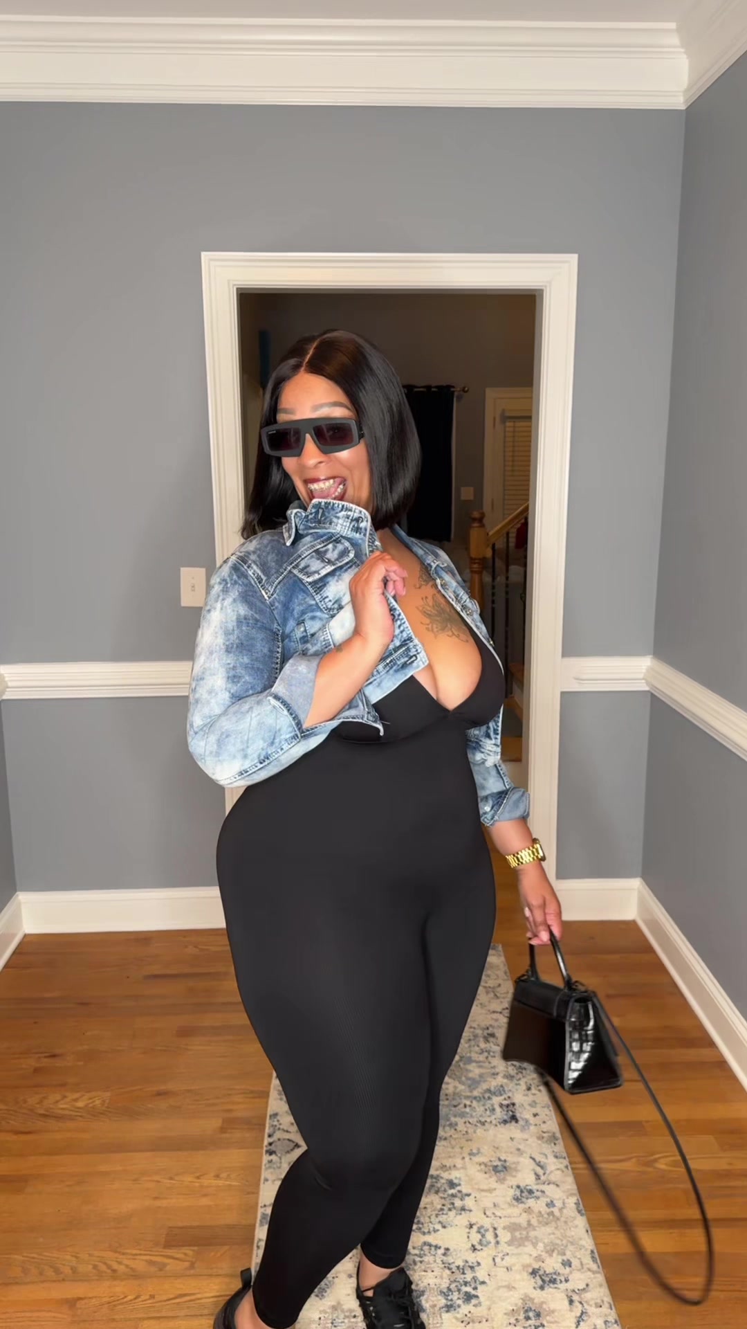 @K.lala104