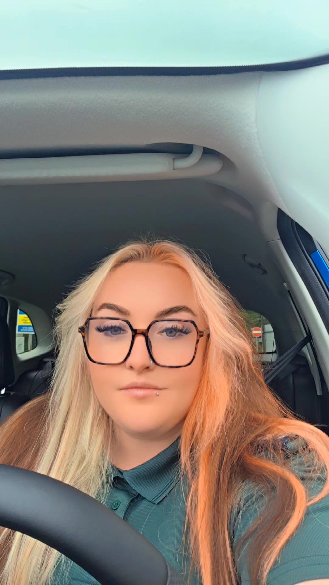 @Staceey