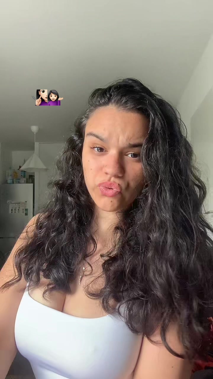 @Lala