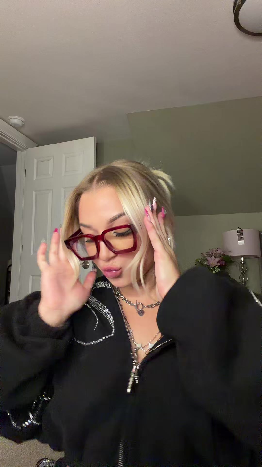 @Syd Aiko