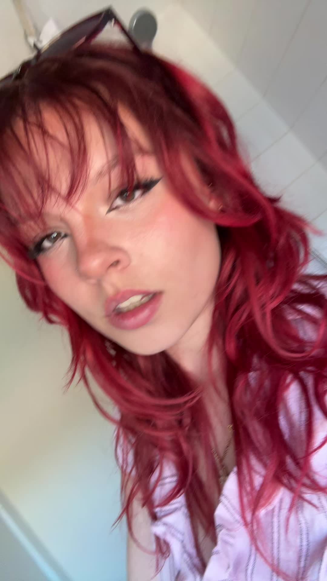 @✩✷  🎀  𝐼𝓂𝓂𝓎  🎀  ✷✩