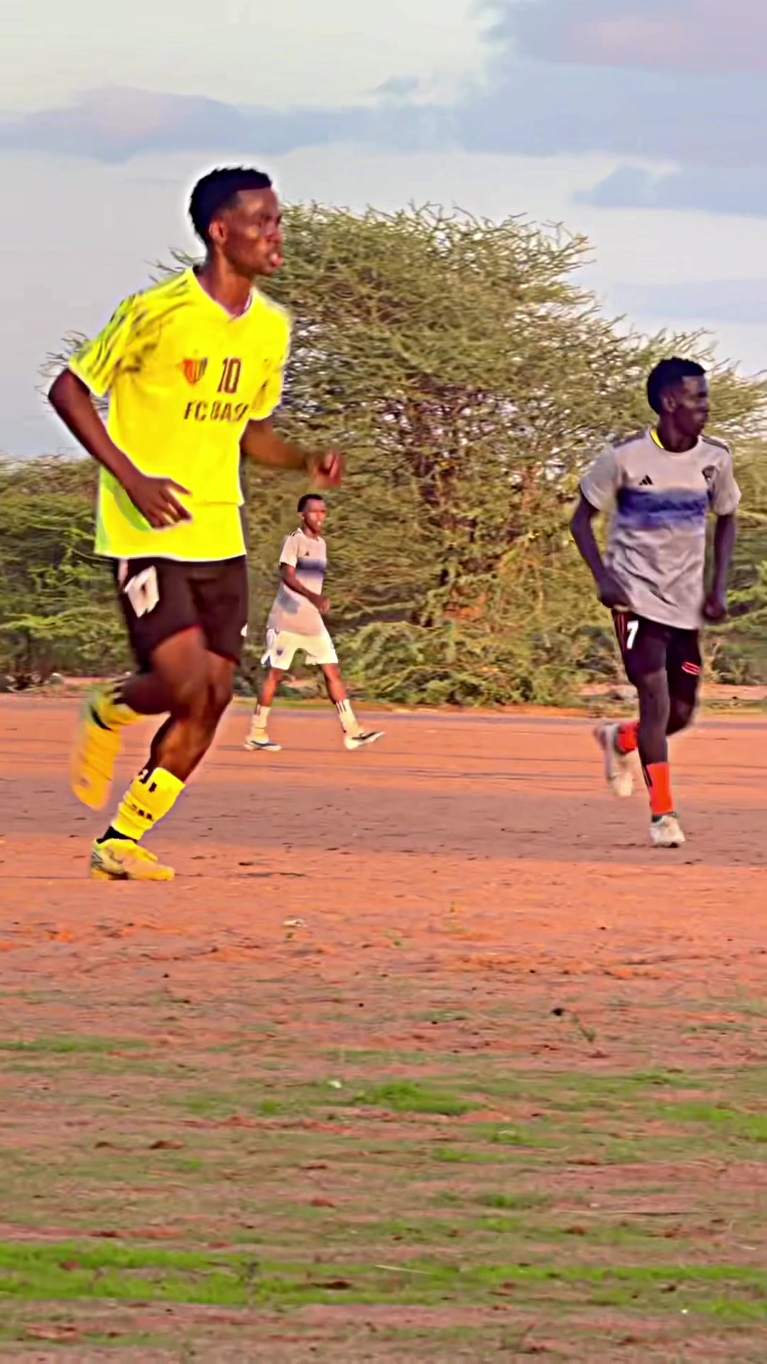 @Apullhi Omar 8 🇰🇪