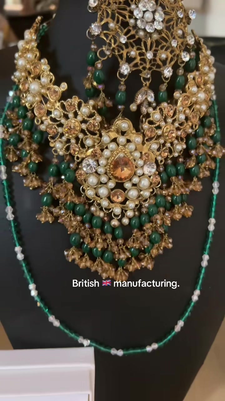 @Robina Akhtar_official 🇬🇧