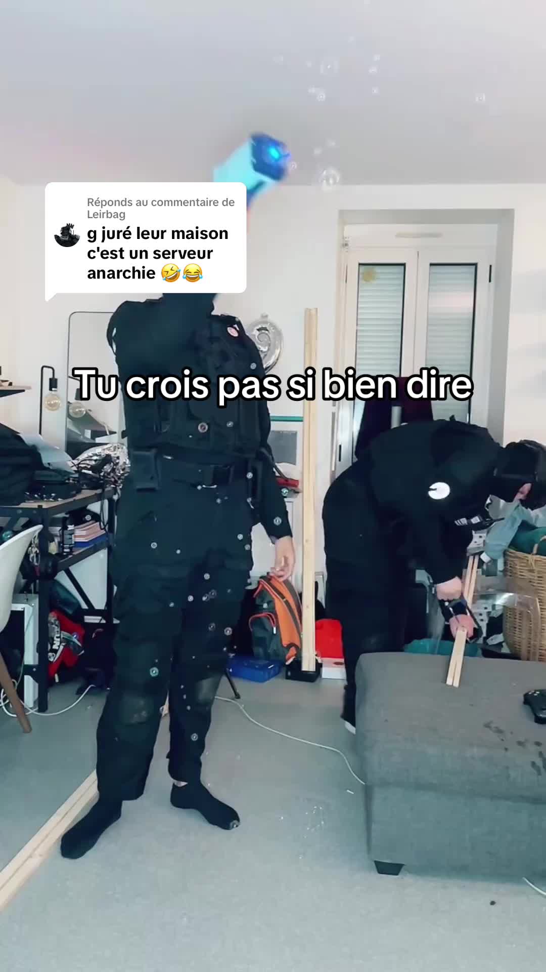 @Alpha 2-1 - Le commandant