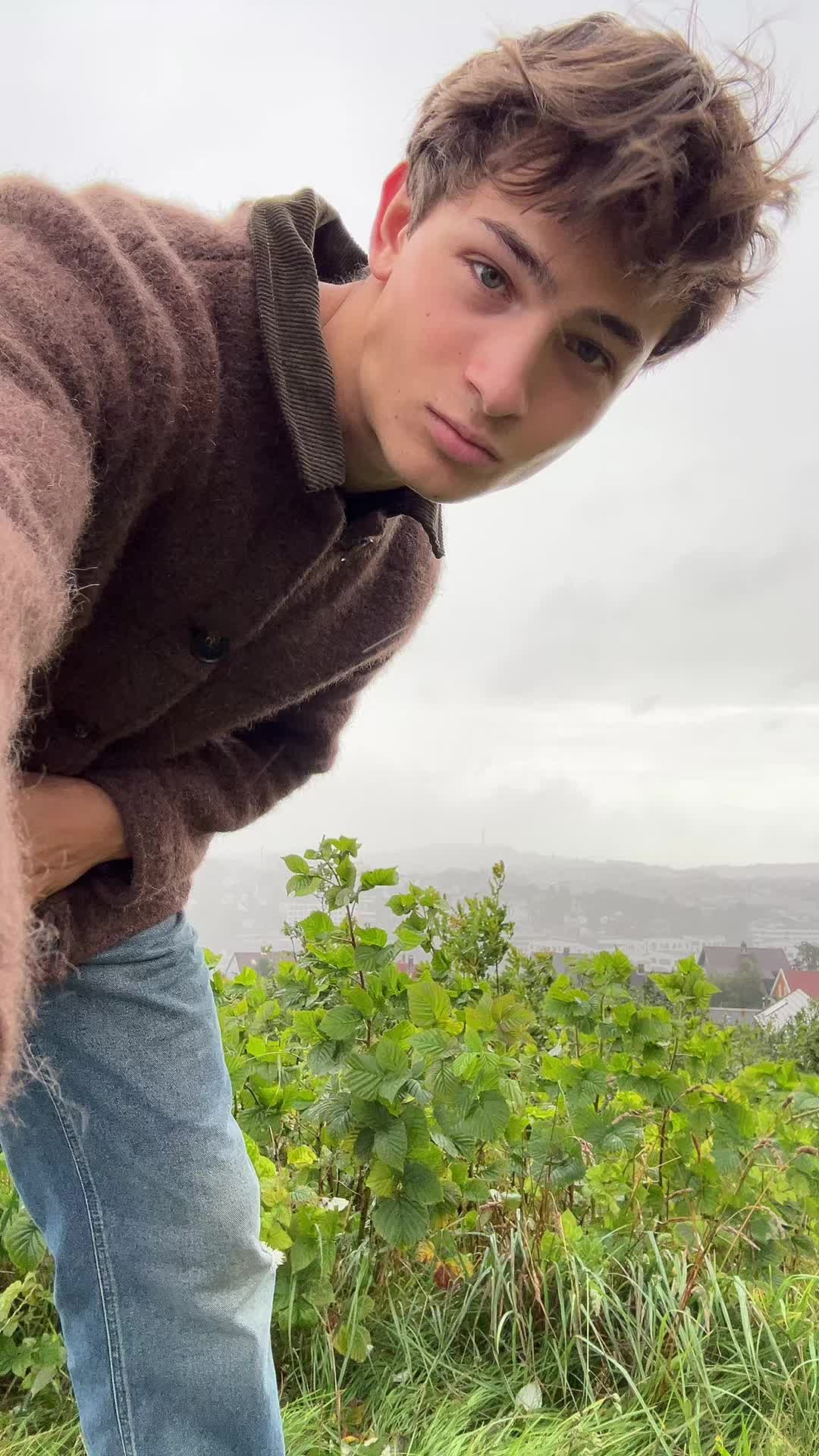 @August Lambers&oslash;y