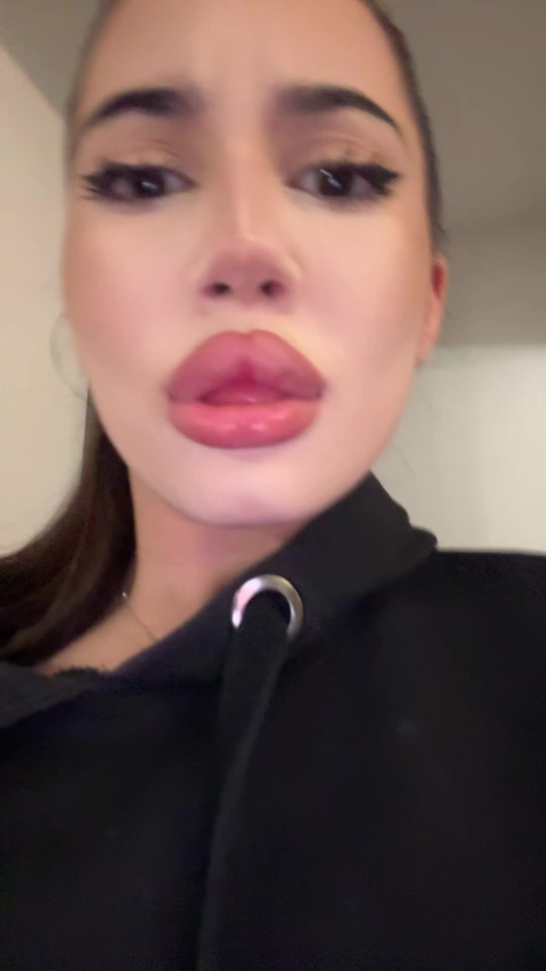 @Алитишка