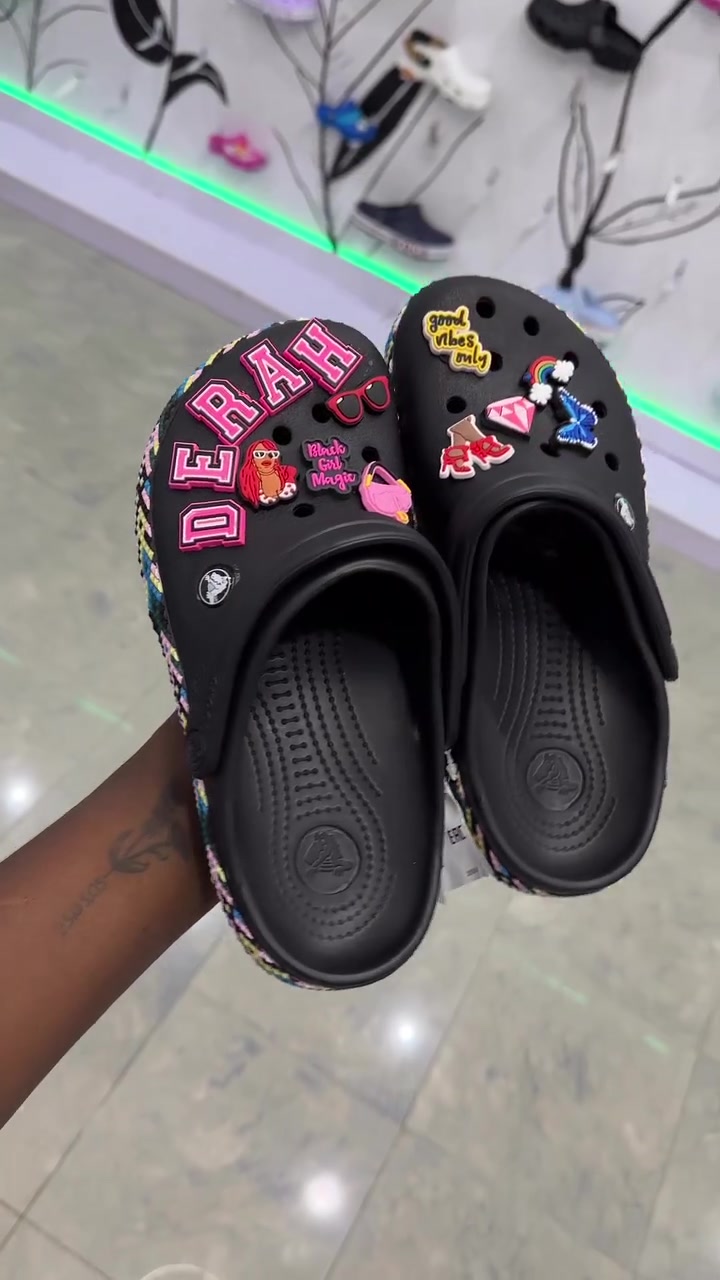 @Ari_closet🩷Crocs vendor in ib