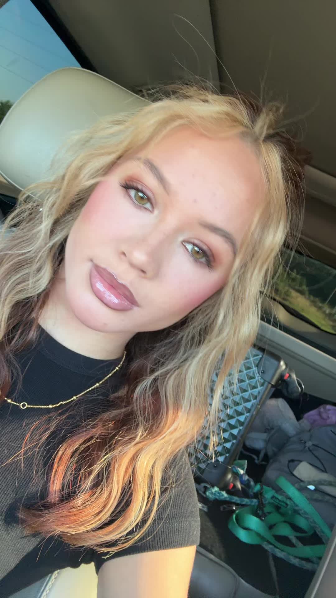 @B R Y L E E