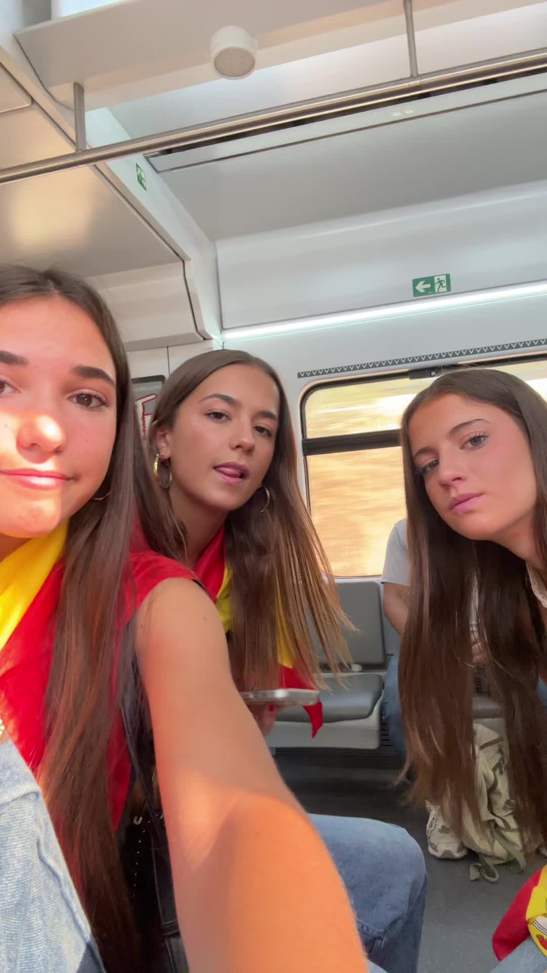 @5vellakas