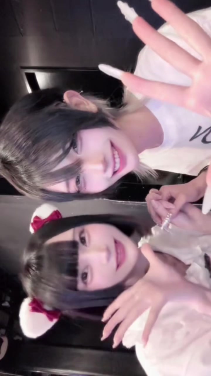 @👅べロティカ💋