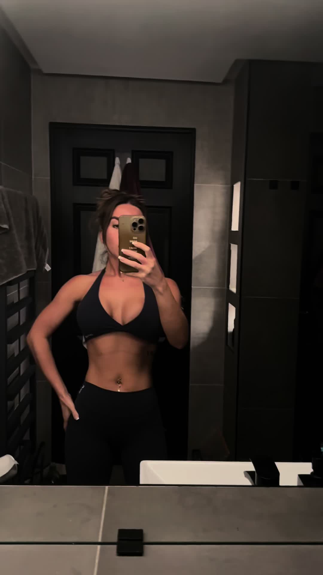 @lilylowndes