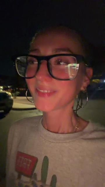 @ella