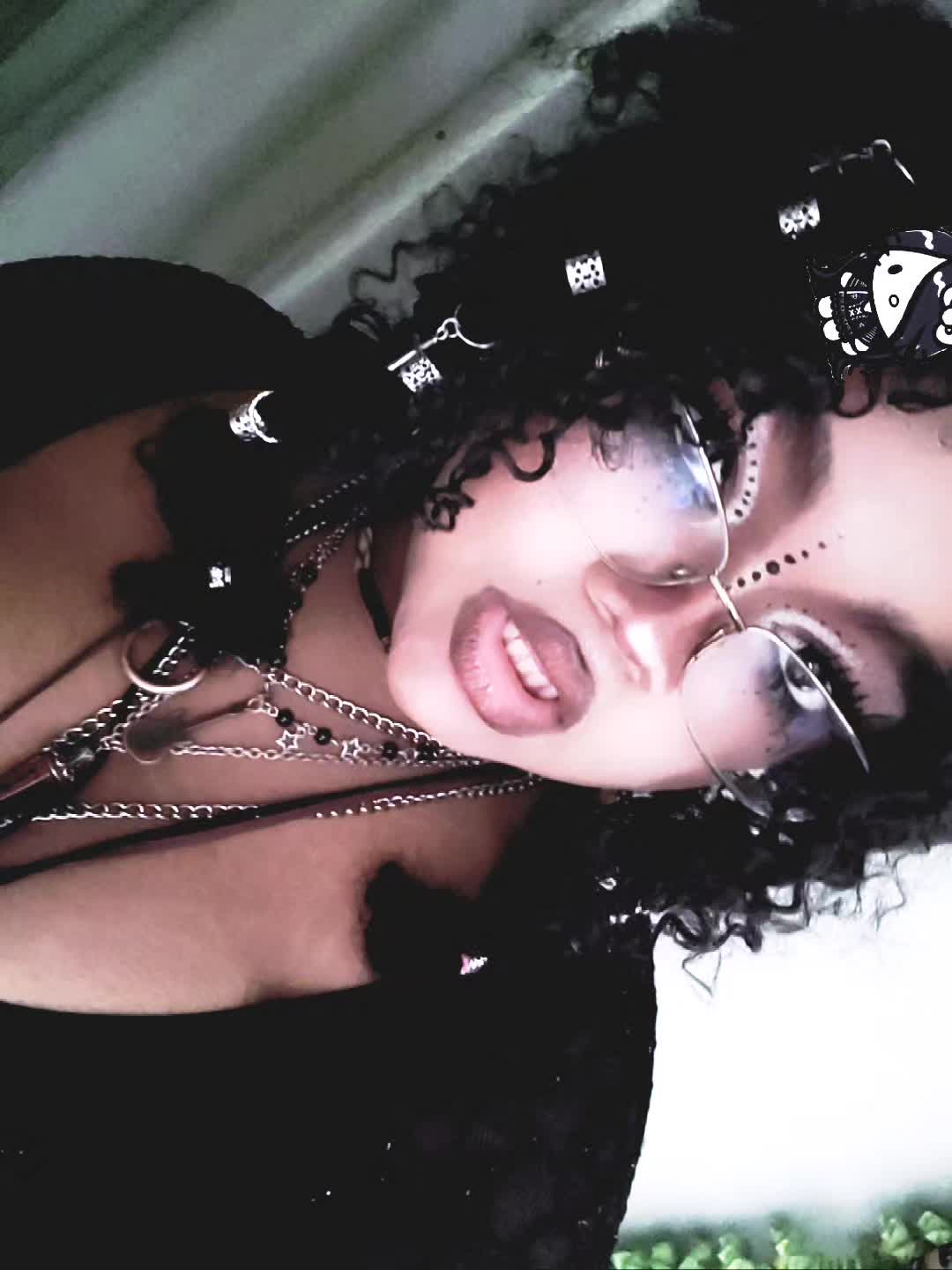 @☾𖦹𝙺𝚒𝚔𝚒♫☽