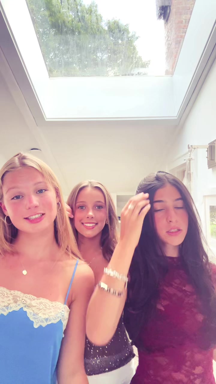 @brookehanser