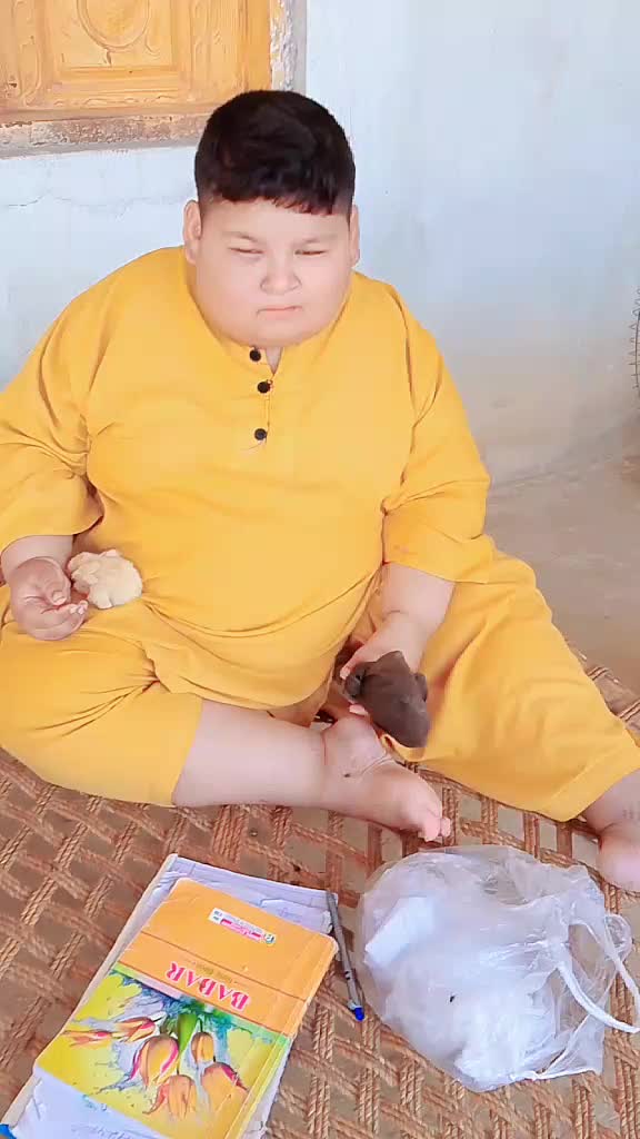 @Chota Khan Baba