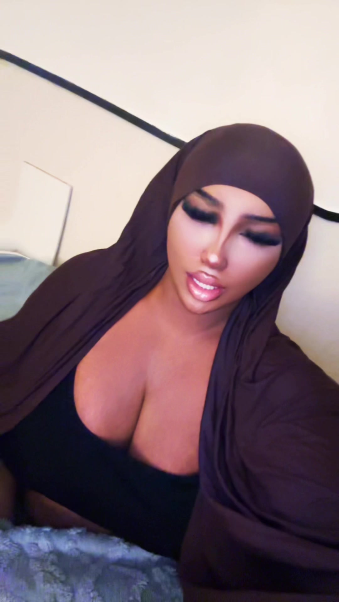 @👄