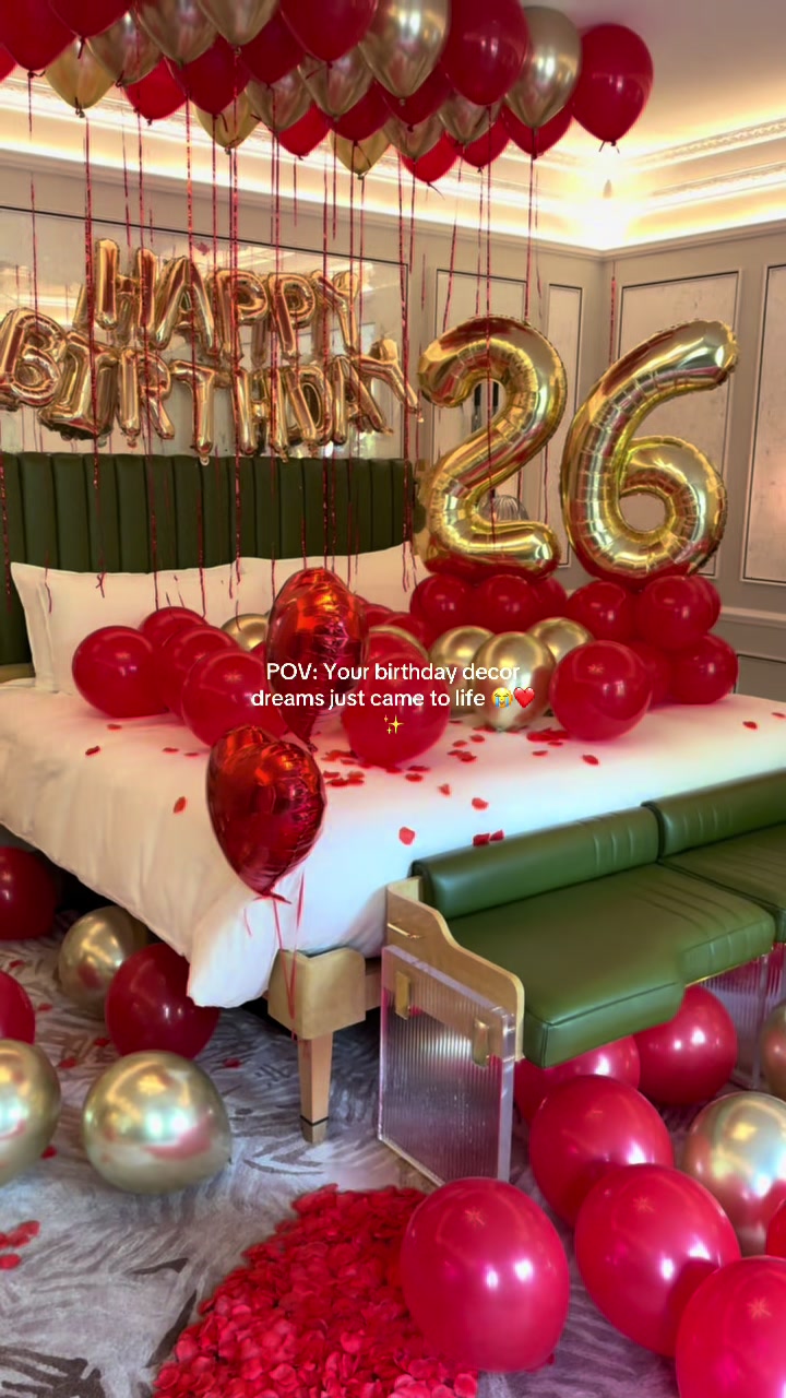 @littleballoonscompany ♛