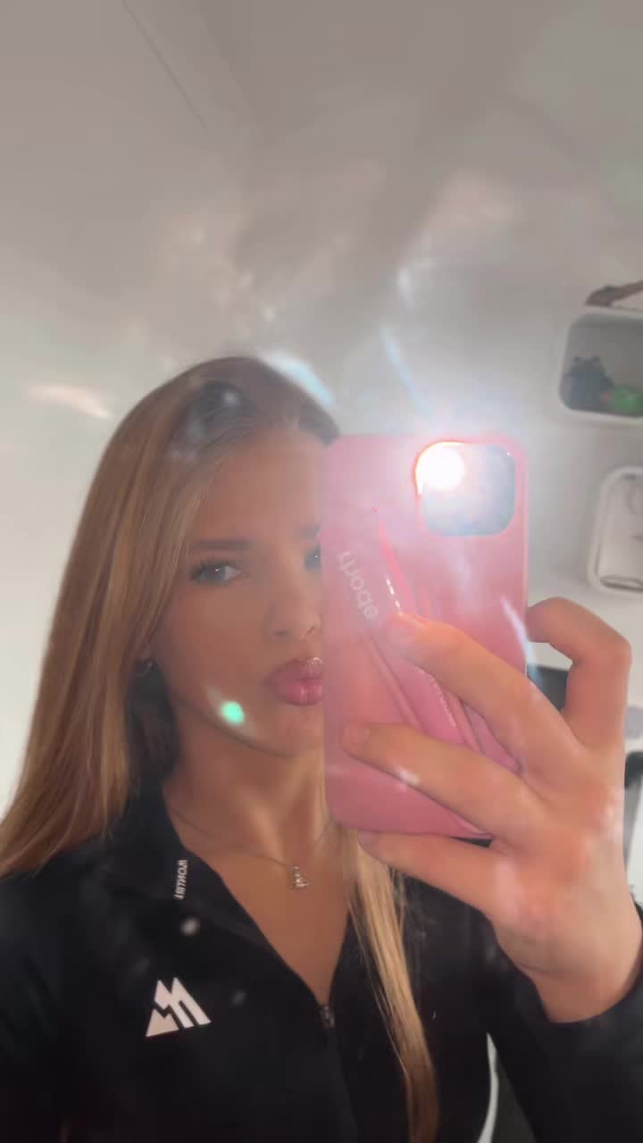 @🤍