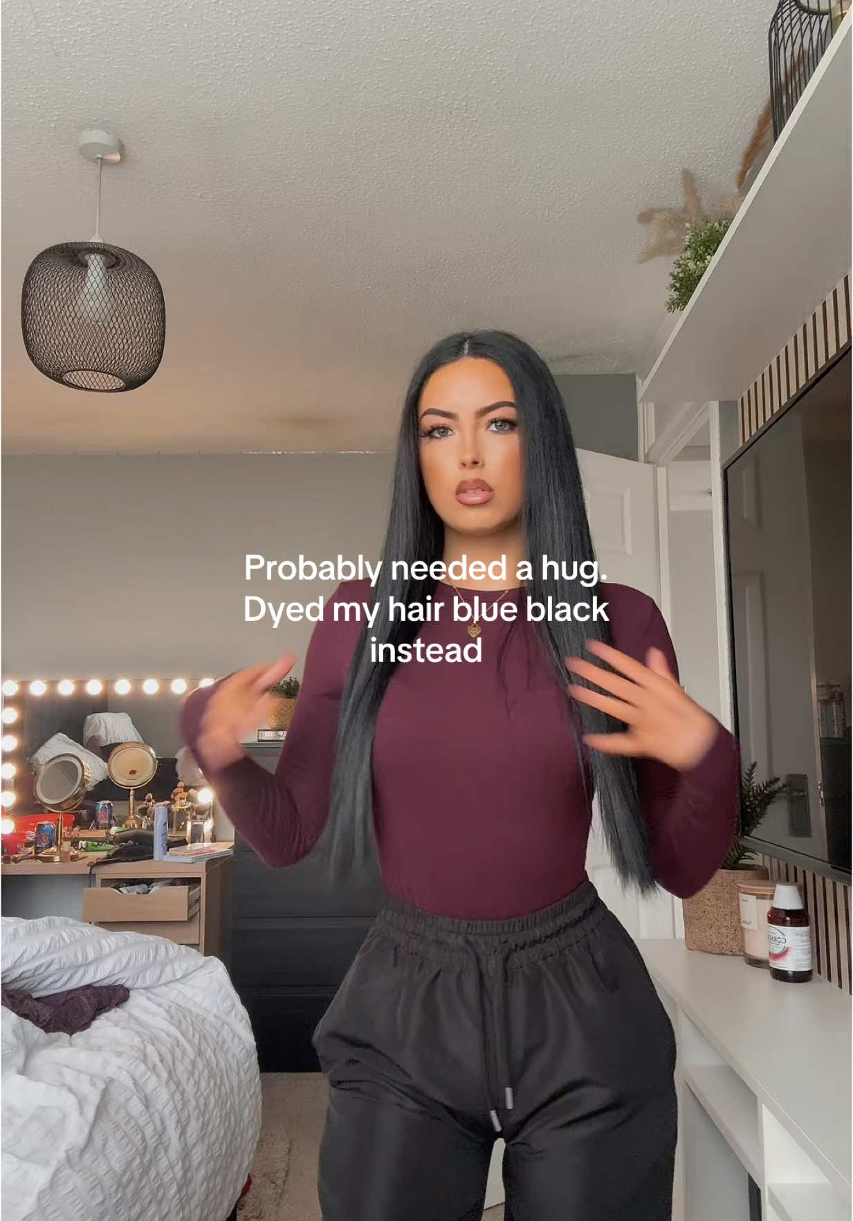 @hollylou🖤