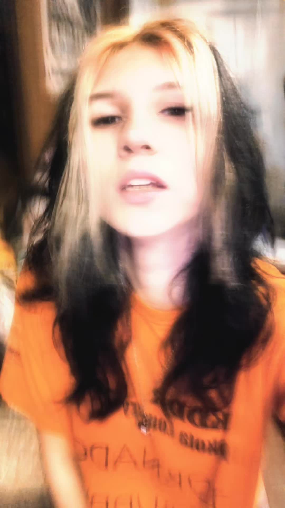 @Elmoooo♥️✨️