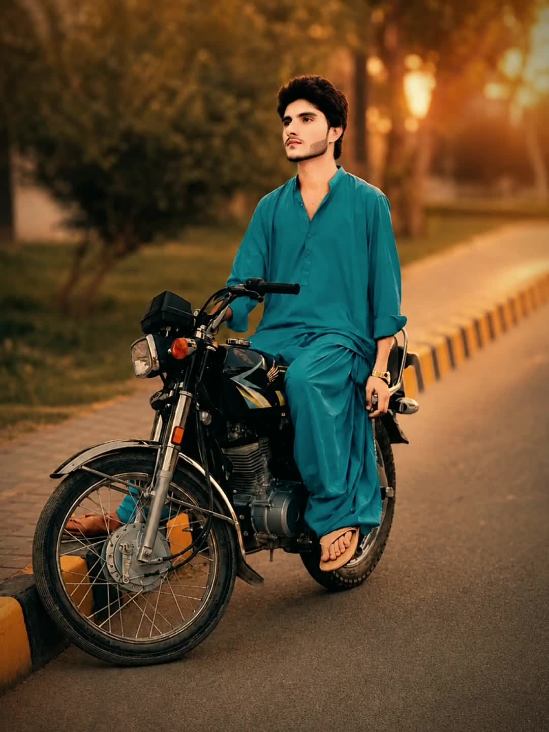@Ajju bhaiya