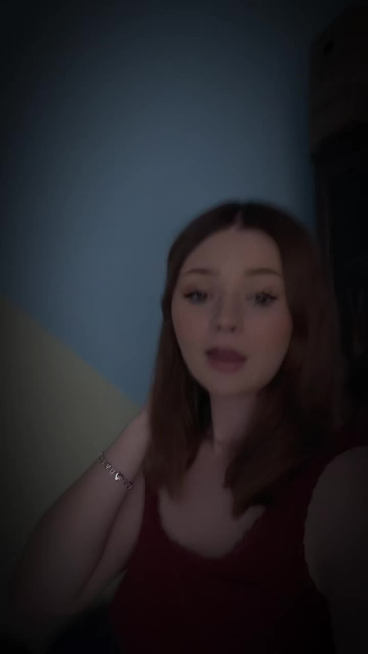 @Z.