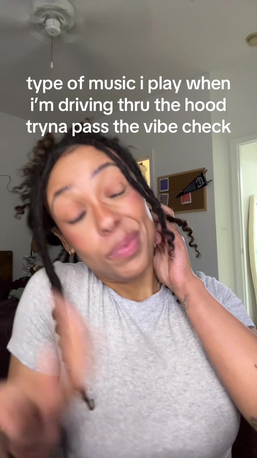 @Dej