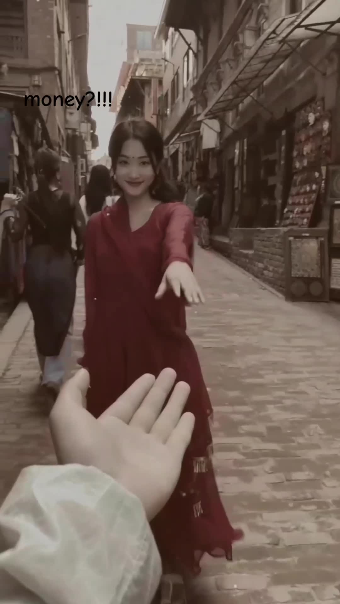 @H Ä س E E B