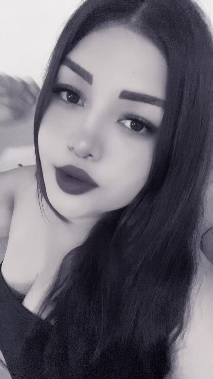 @Karina Palacios🍒