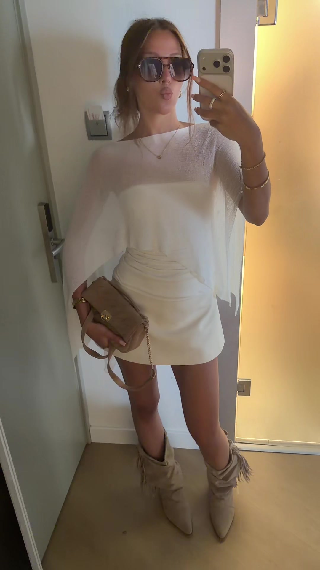 @Celine