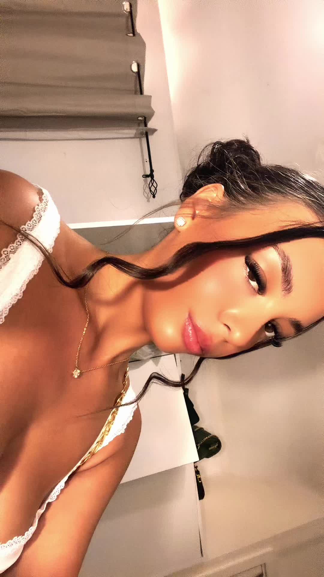 @👸🏻