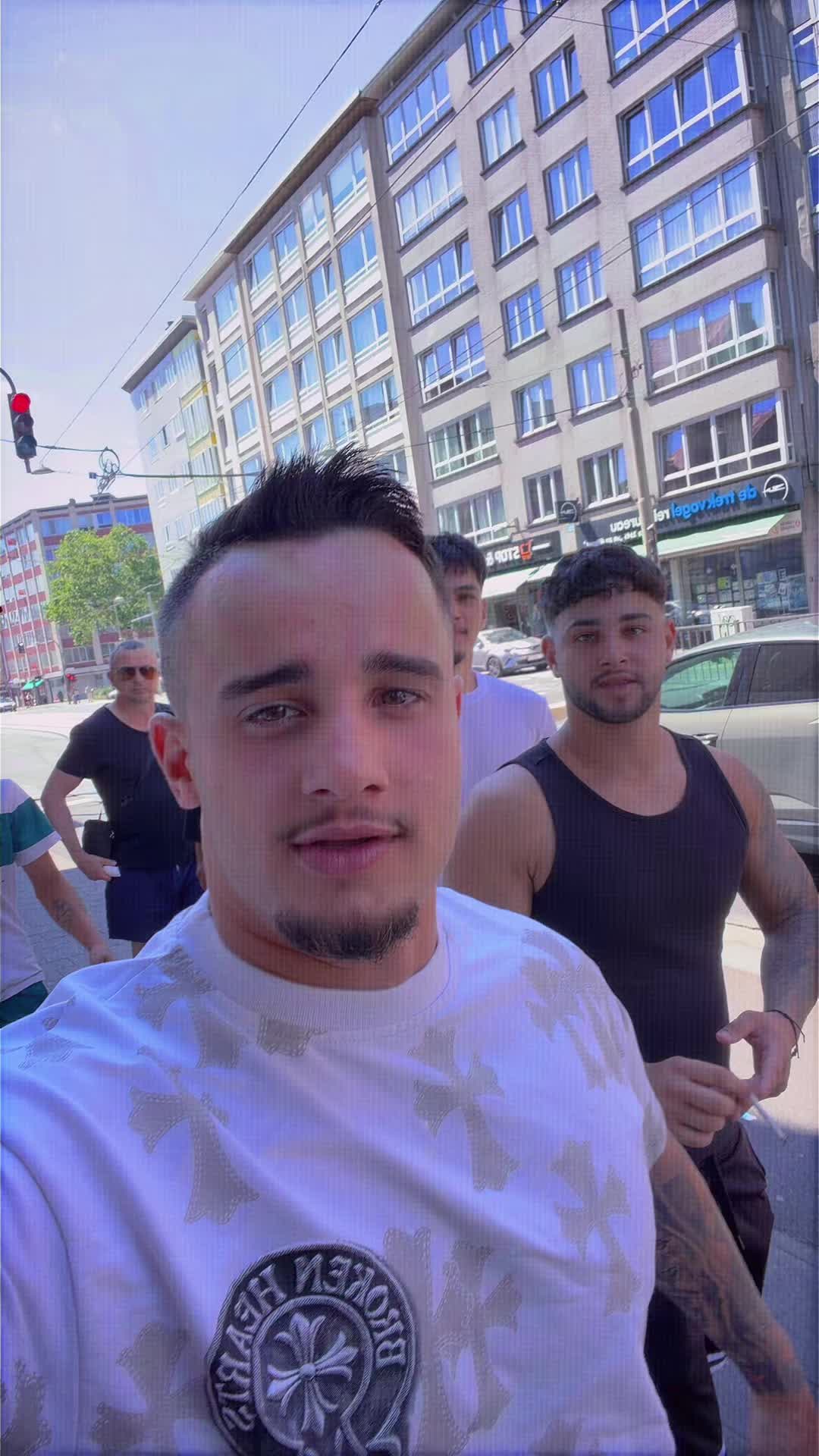 @burlacuuu