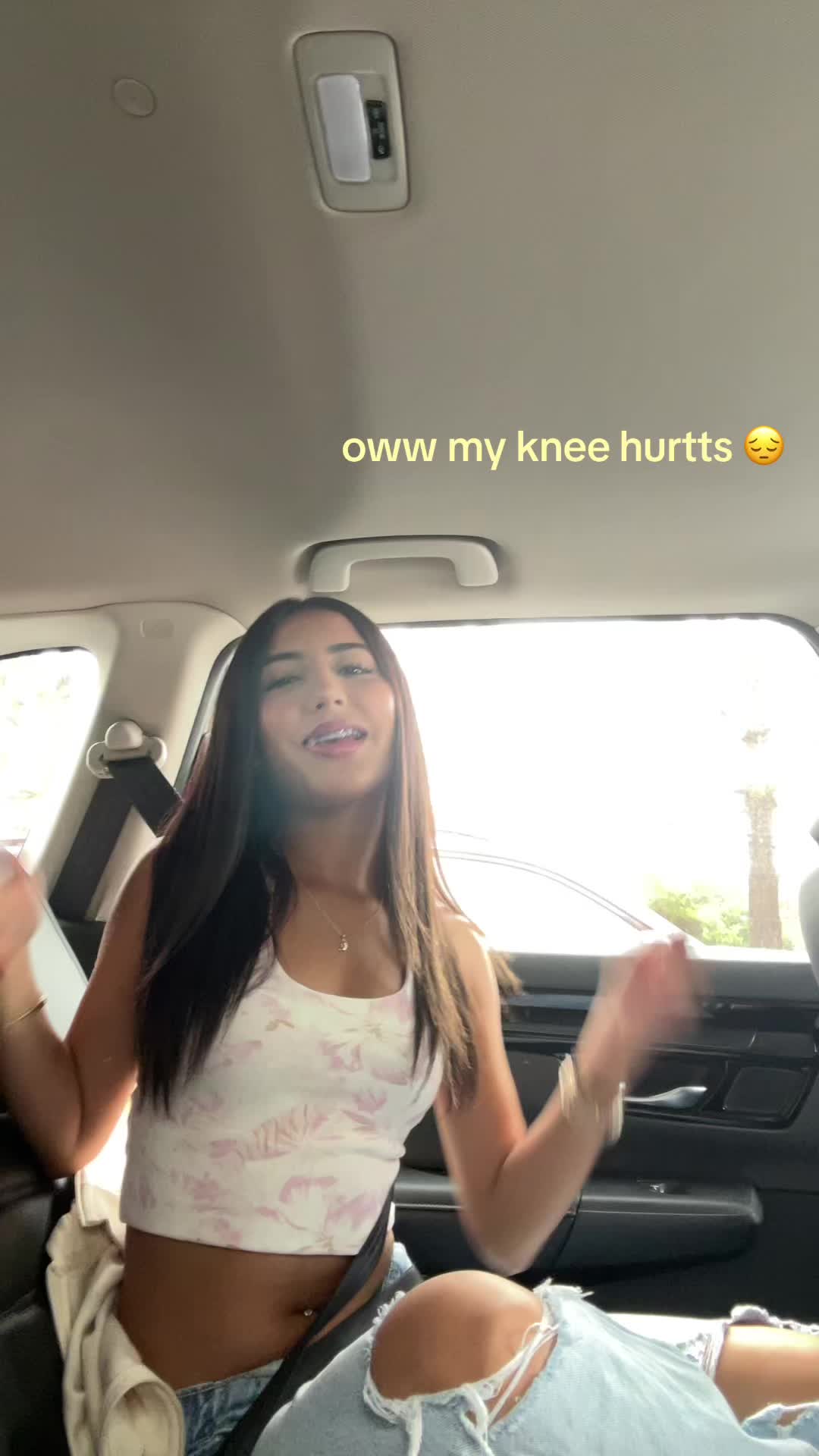 @️