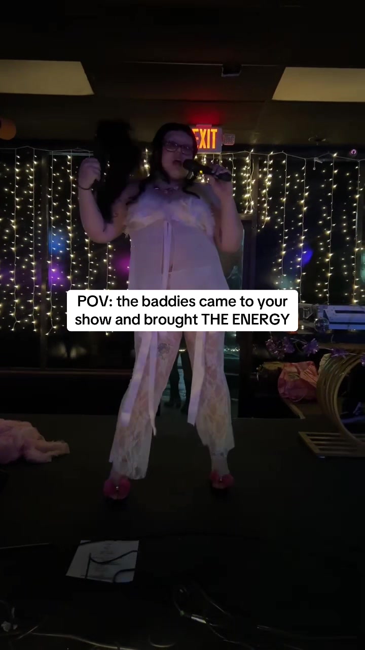 @aubz
