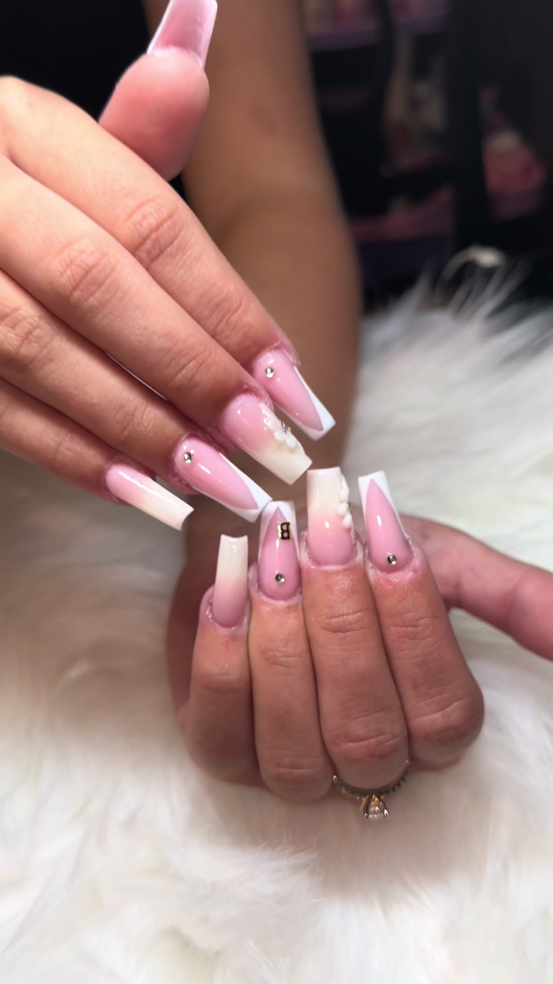 @🎀