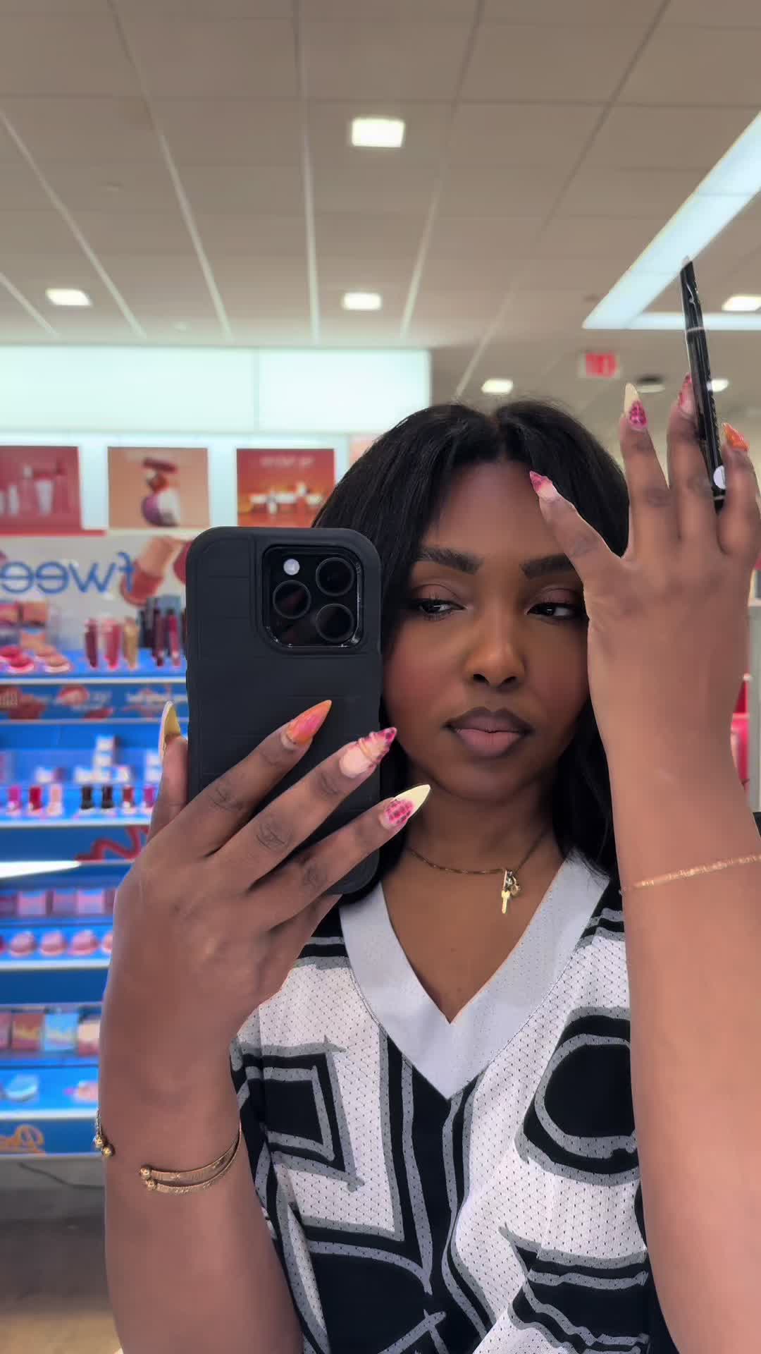 @Lachelle Trends
