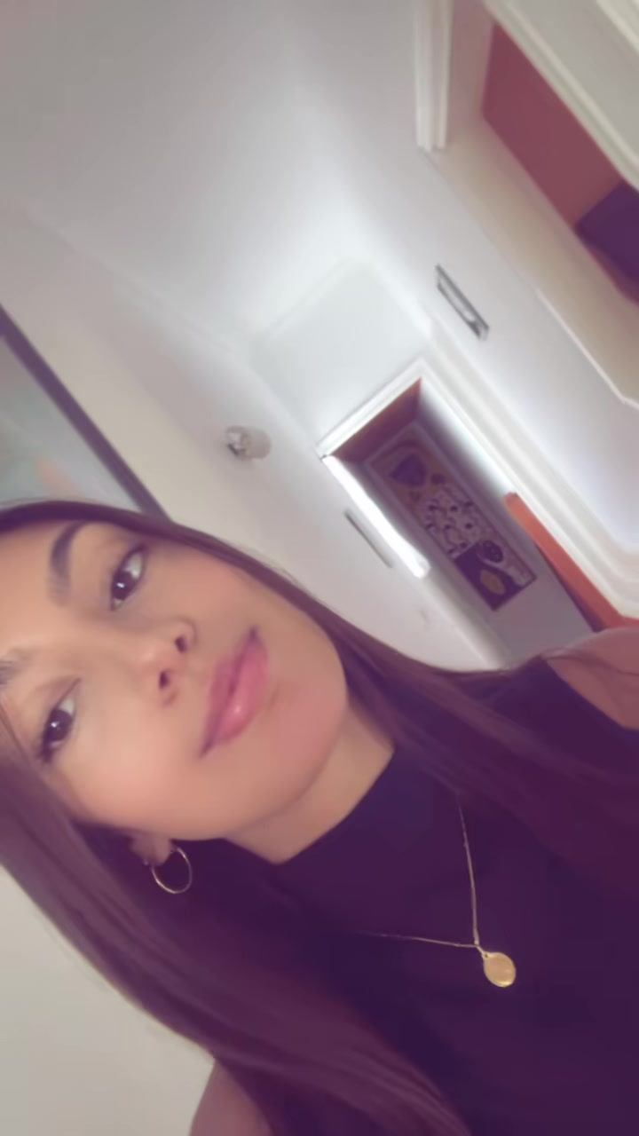@maría