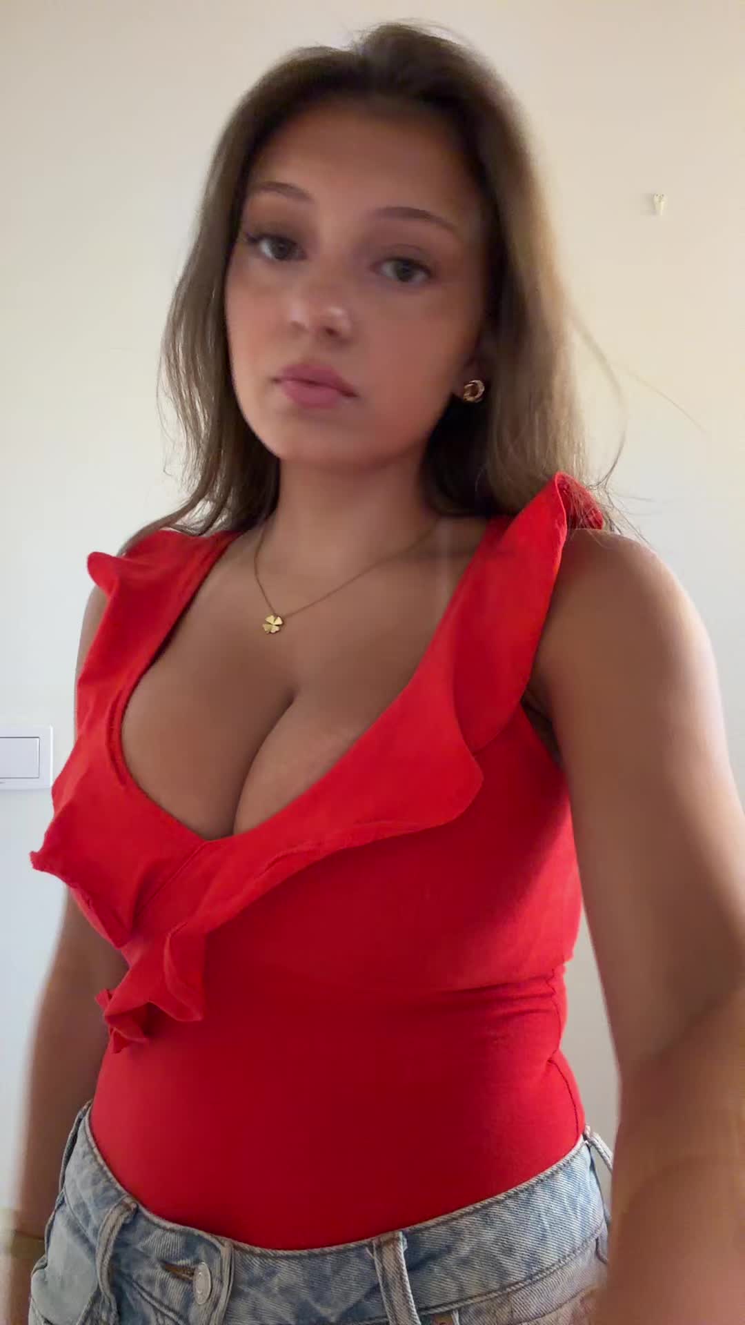 @amelieenglundd