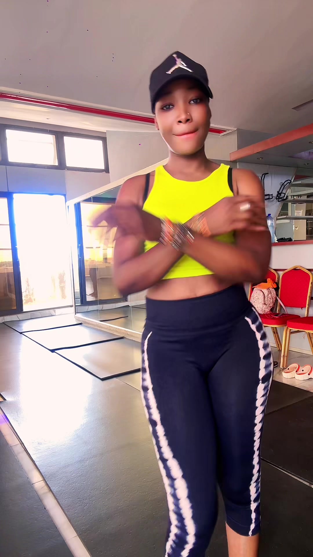 @maria lapoup&eacute;e