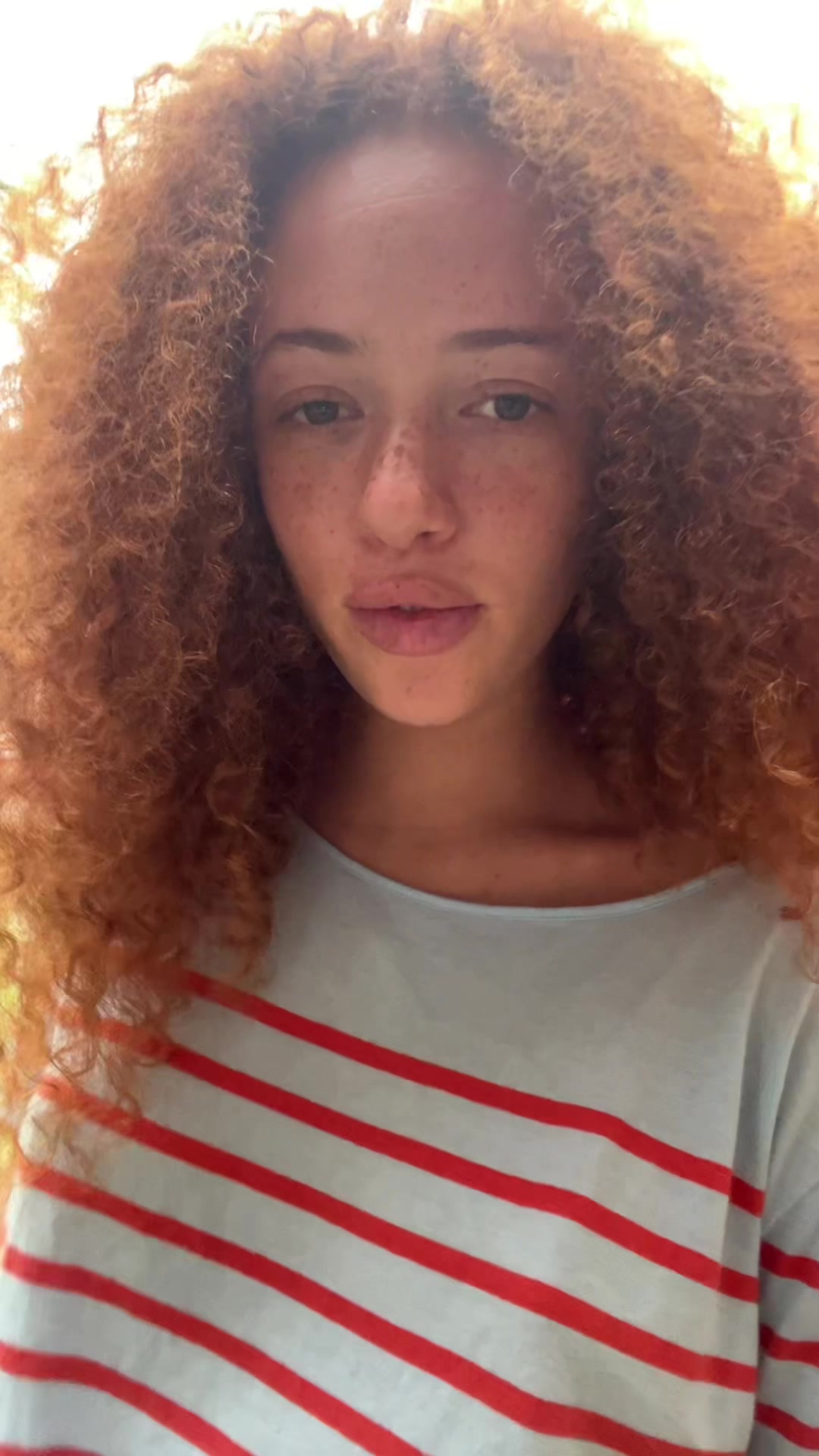 @🧜♀️ 🥷🏾