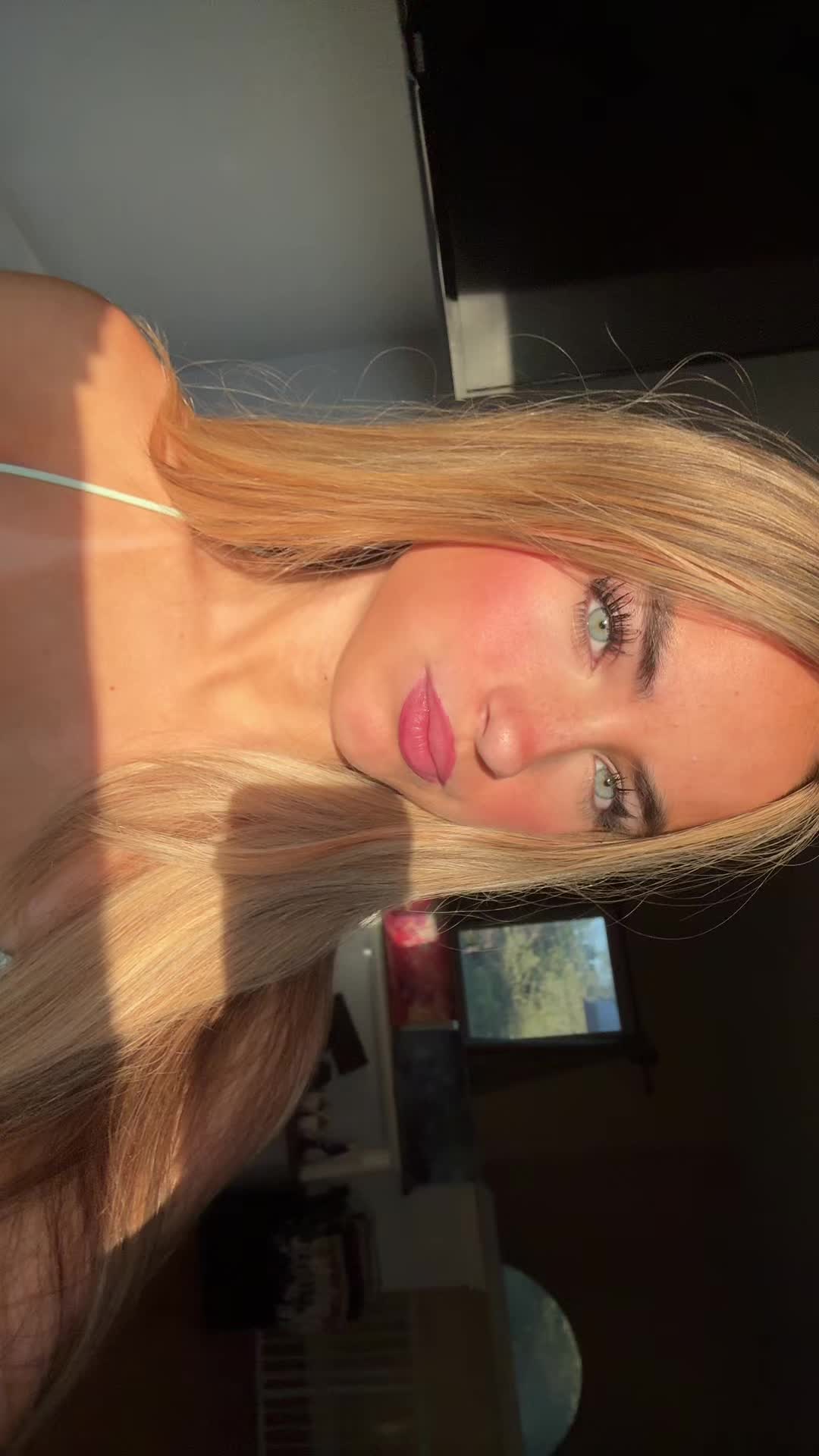 @Ari3llaaa