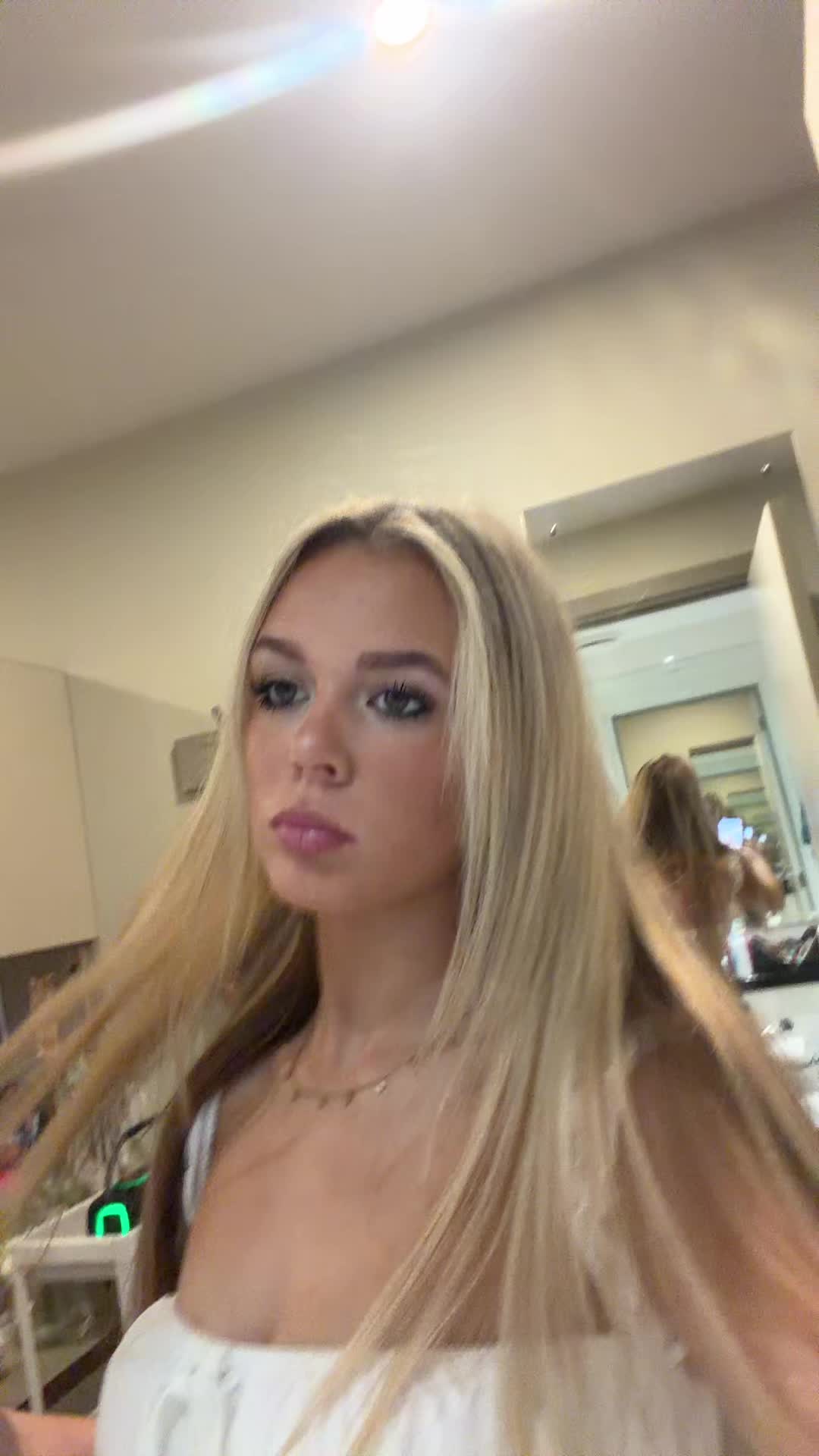 @leahm