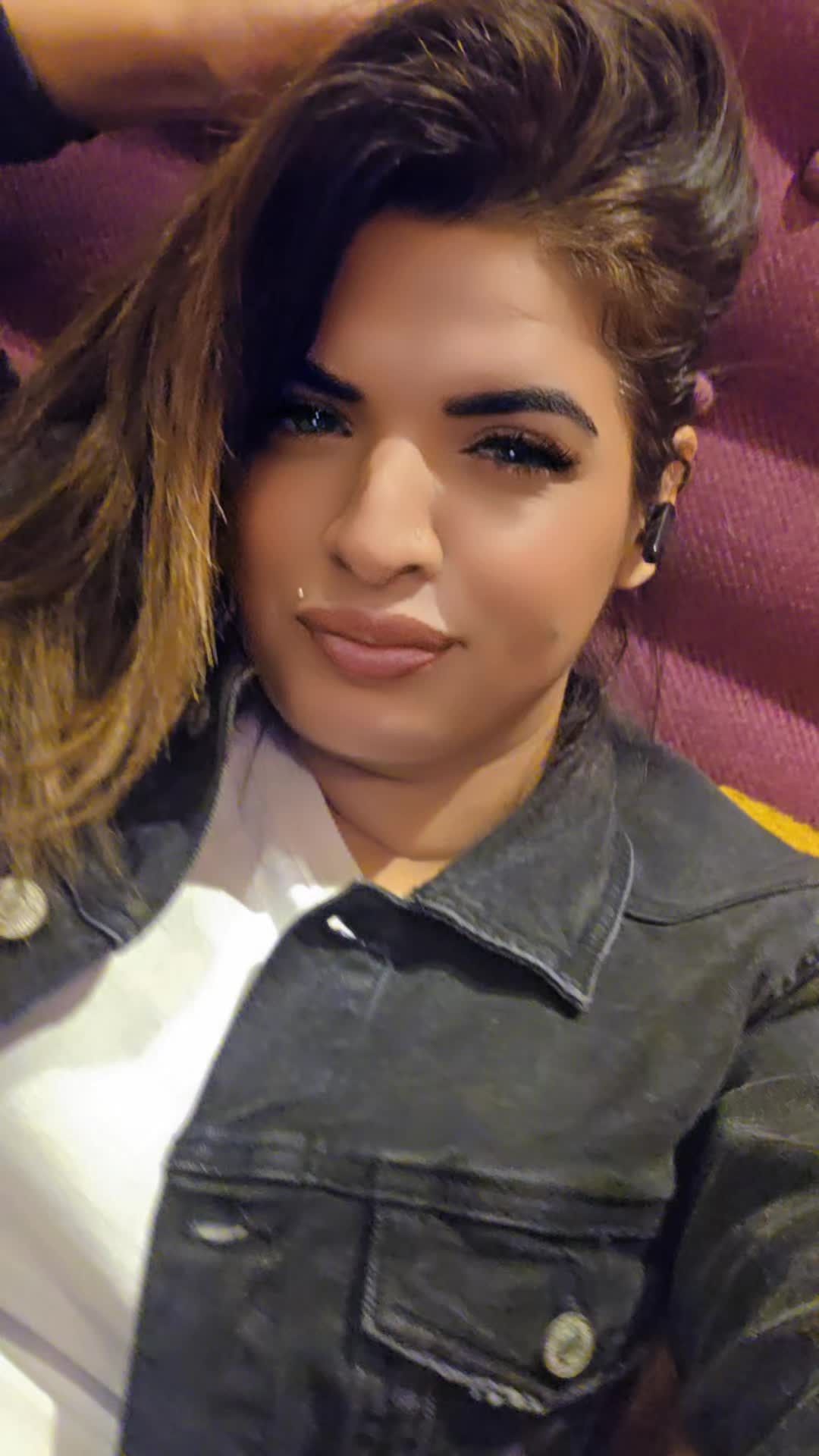 @morenaaa