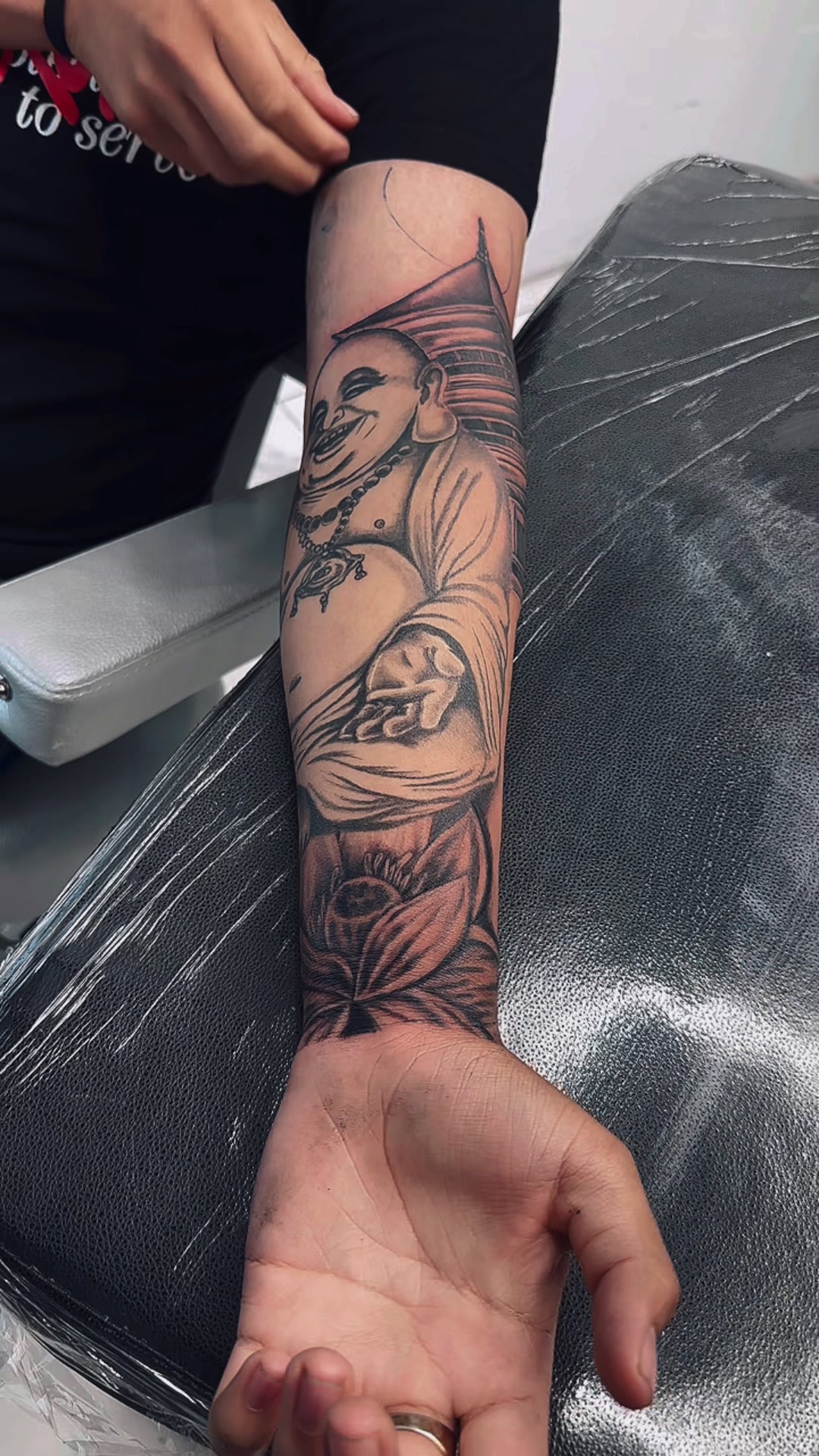 @adamreyes