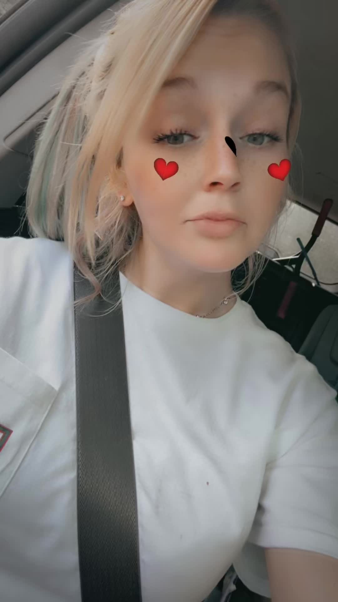 @Kayandcamsmoma17🐐🐐❤️💋