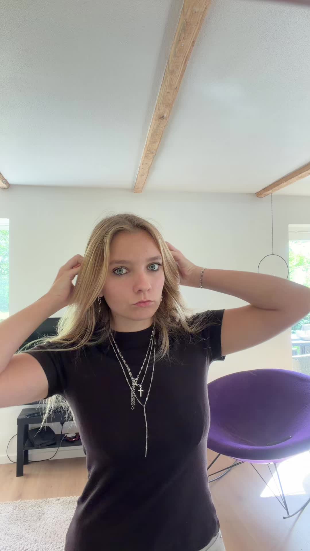 @Eja